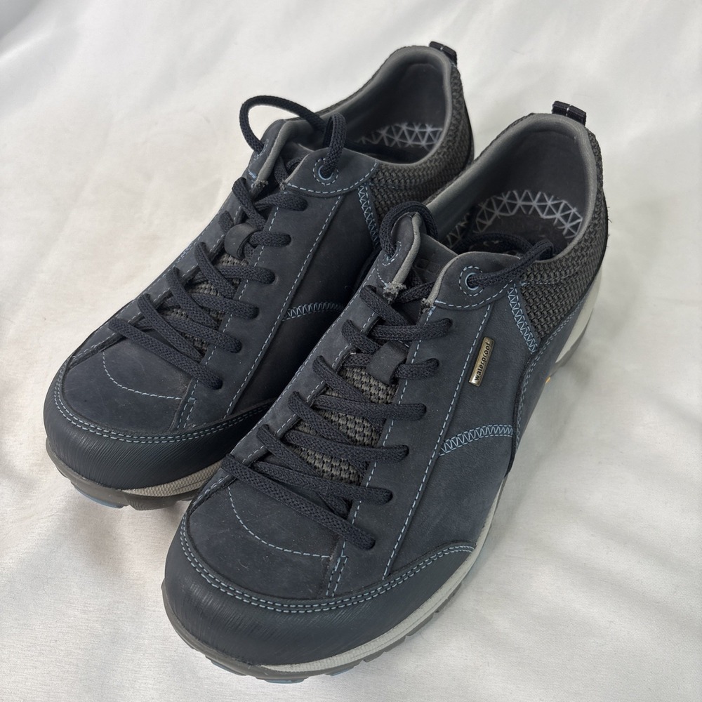 Dansko Women's Paisley Navy‎ Blue Waterproof Sneakers Hiking Size 40 US 9.5/10